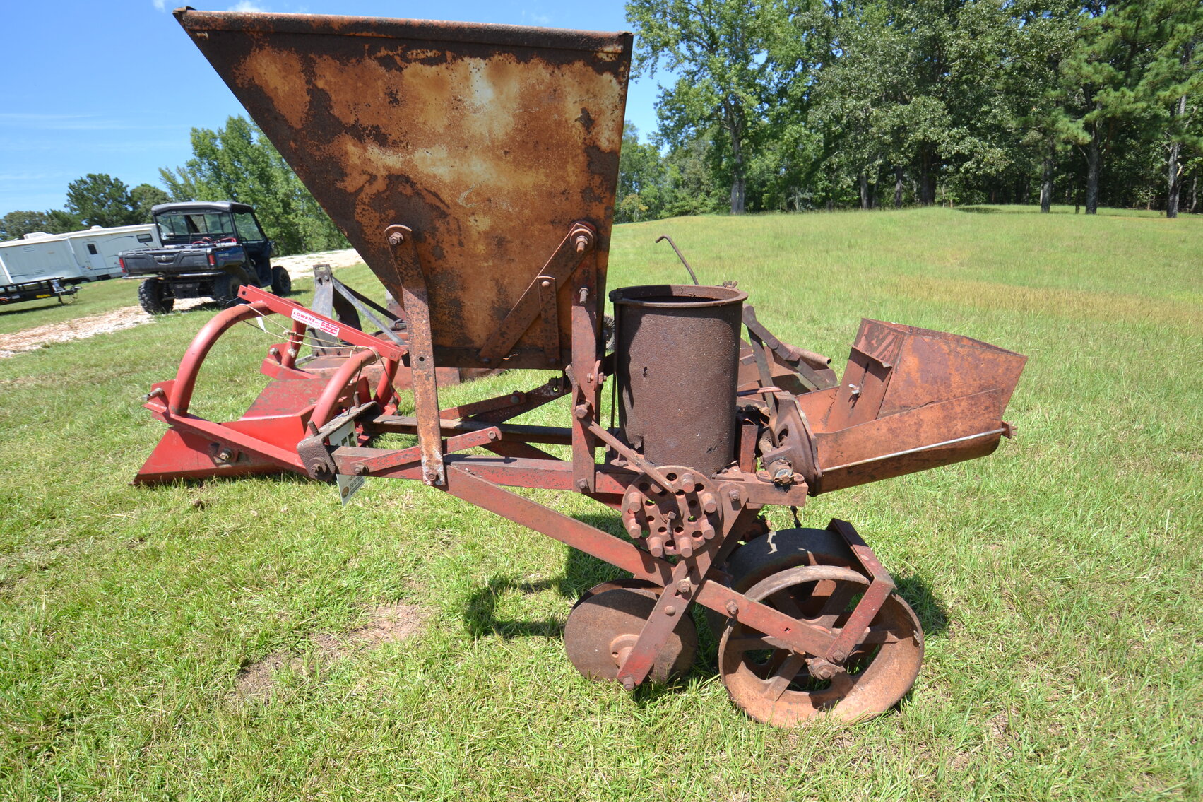 Covington Planter