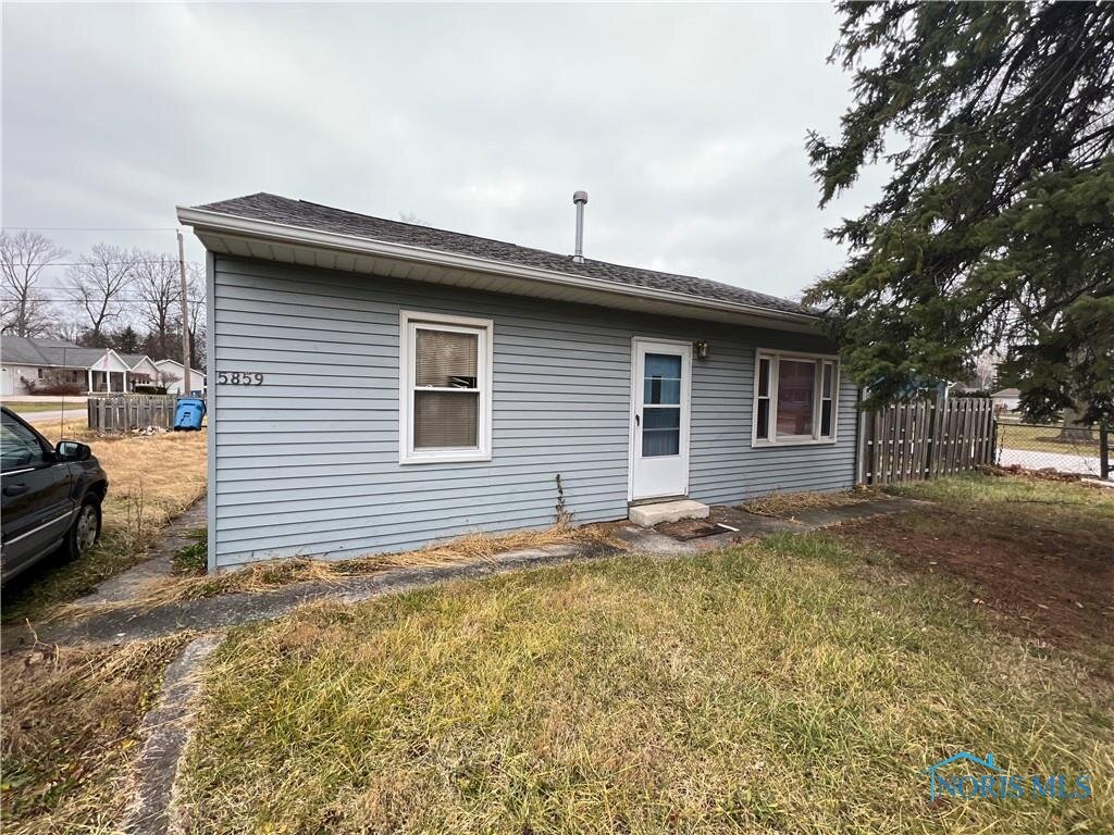 Image for ABSOLUTE AUCTION! 5859 Willacker Rd