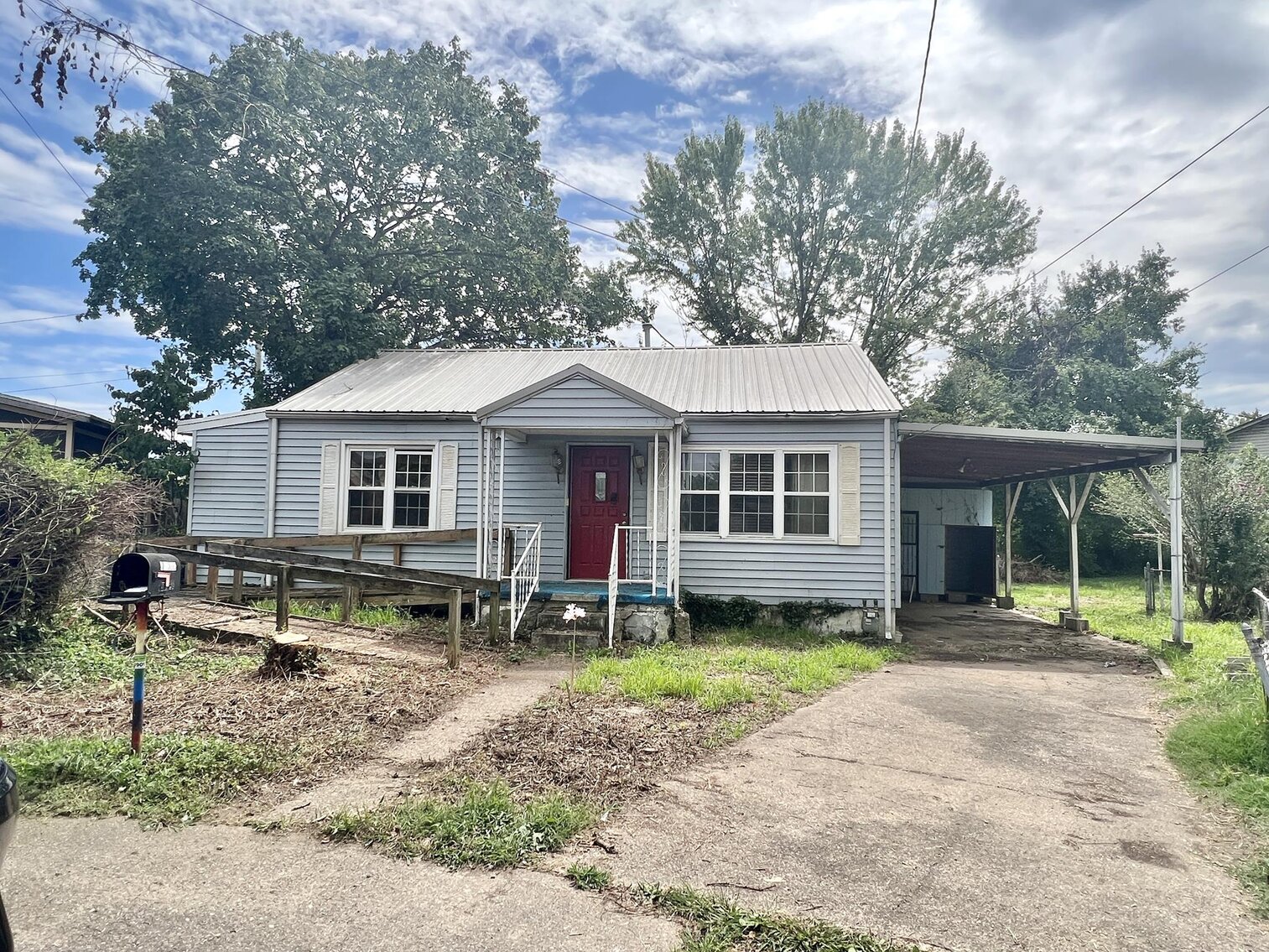 Image for SOLD $37,400 - 2 Bedroom Fixer Upper in Quiet Neighborhood