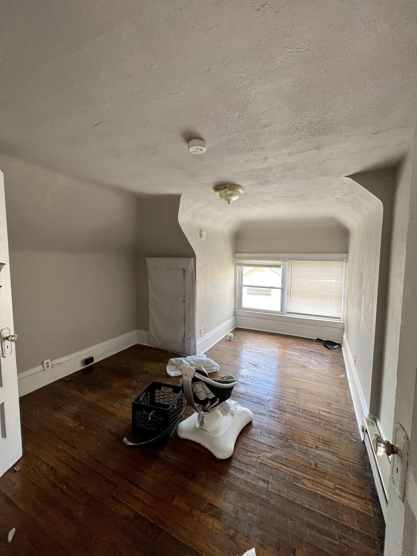 Image for SOLD $108,900 - Triplex Near the Capitol Selling to the Highest Bidder