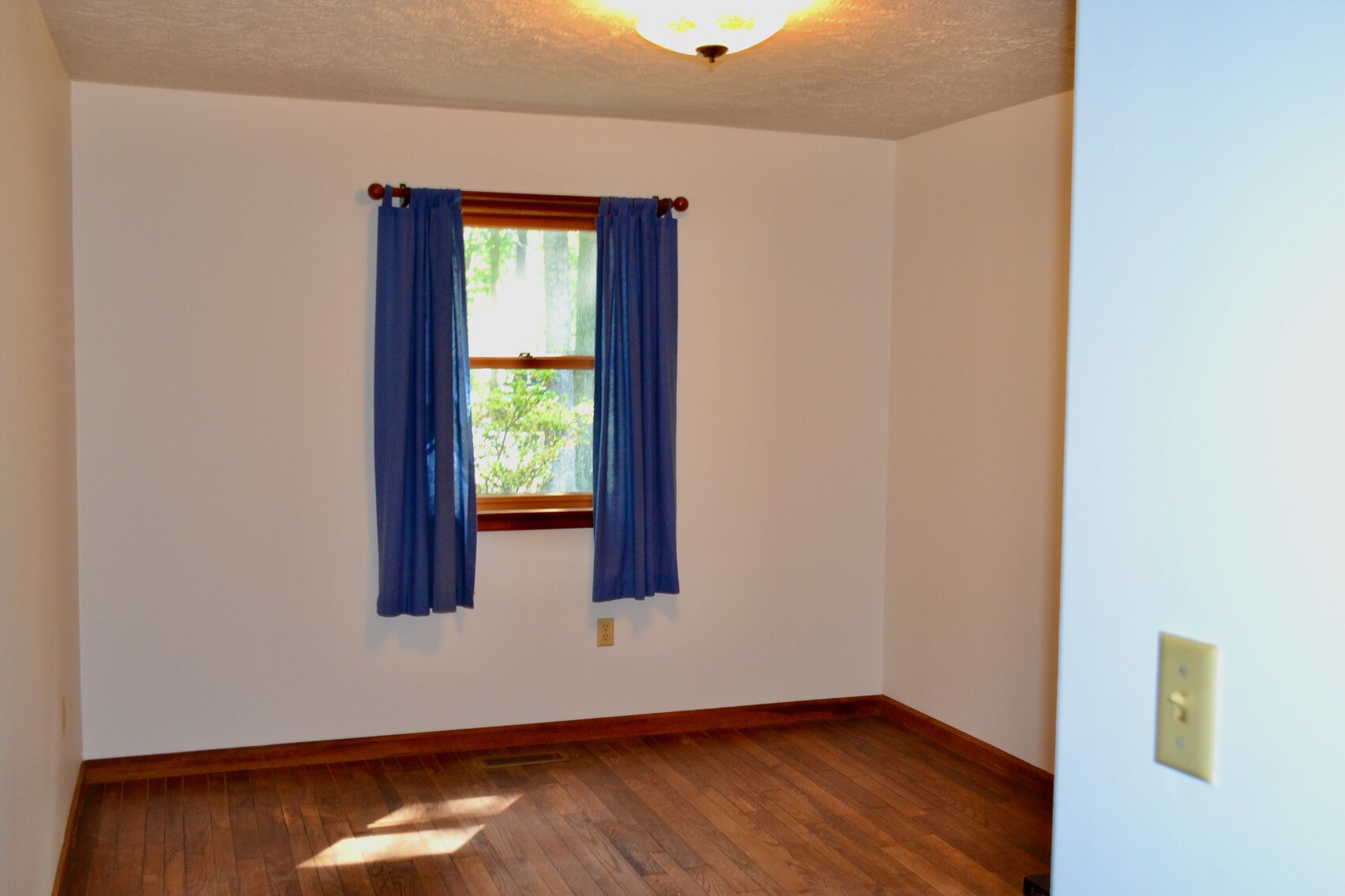 Image for 3 BR/3.5 BA Home w/Barn, Shop & Pond on 10.5 +/- Acres in Fauquier County, VA--SELLS to the HIGHEST BIDDER!!