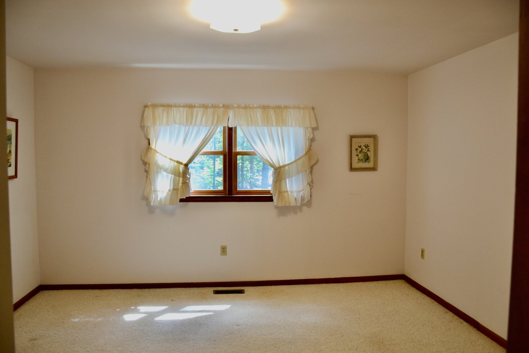 Image for 3 BR/3.5 BA Home w/Barn, Shop & Pond on 10.5 +/- Acres in Fauquier County, VA--SELLS to the HIGHEST BIDDER!!