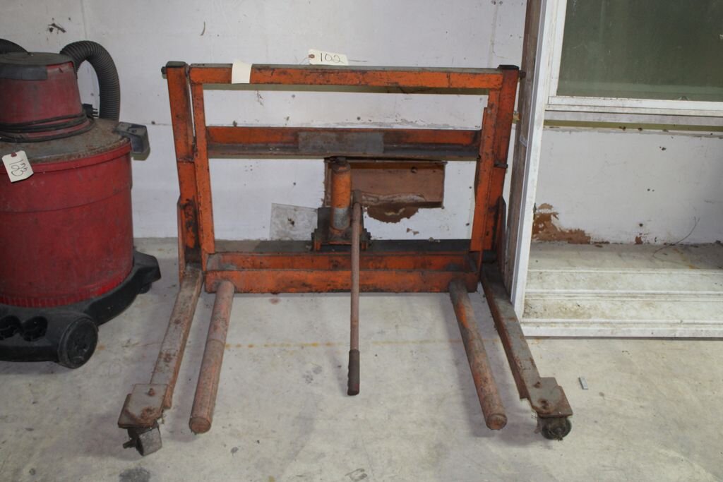 Image for Tools & Garage Equipment Online Auction - Perkiomenville PA