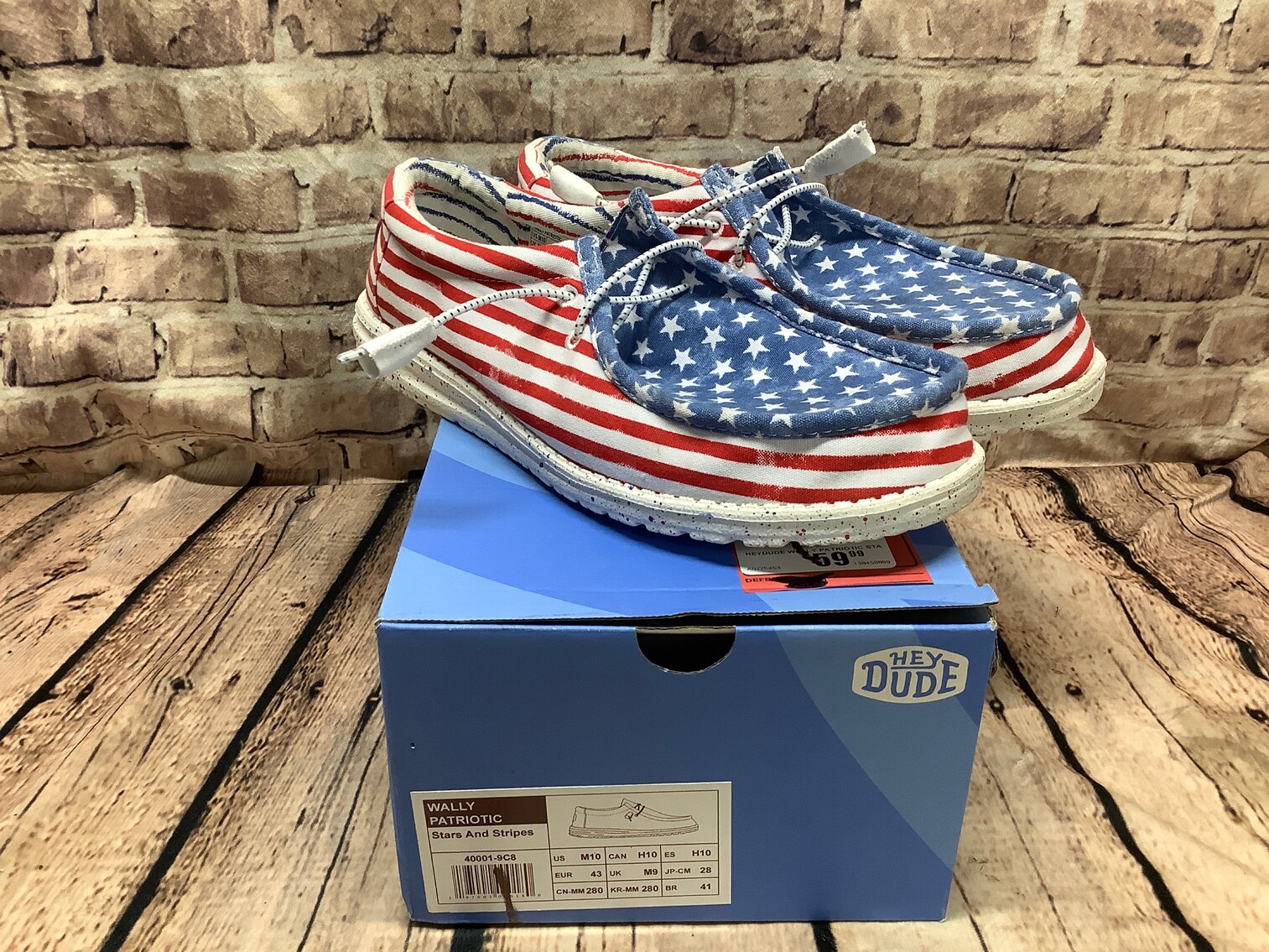 Mens 10 Hey Dude Wally Patriotic 
