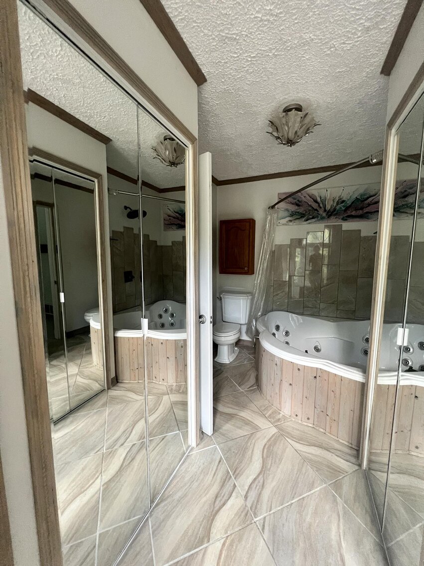 Image for SOLD $220,000 - Beautiful 4 Bedroom Brick Home on 8 Acres