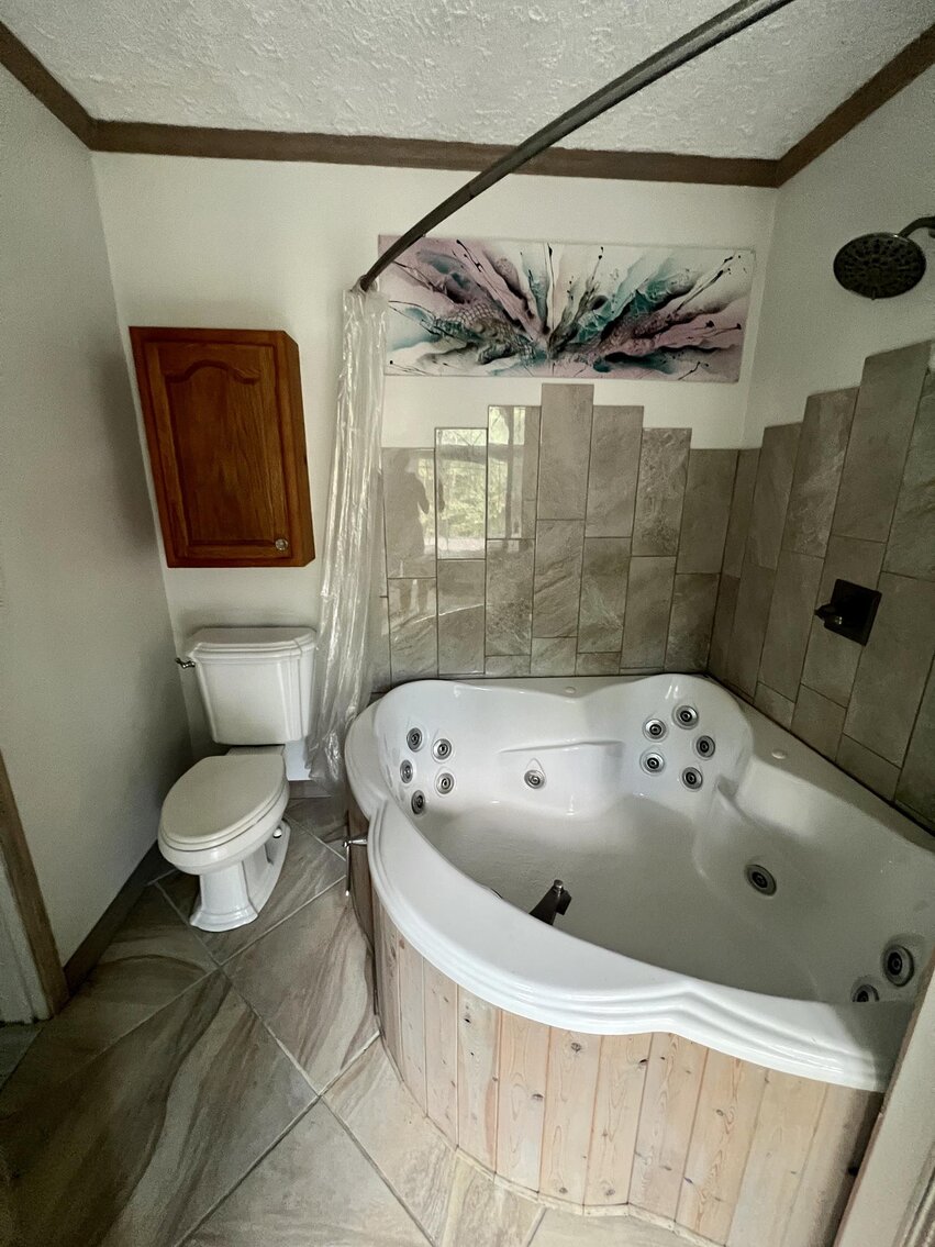 Image for SOLD $220,000 - Beautiful 4 Bedroom Brick Home on 8 Acres