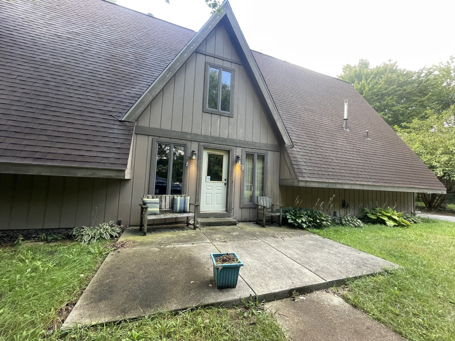 Image for MINIMUM BID AUCTION $175,000! 832 S Centennial Rd