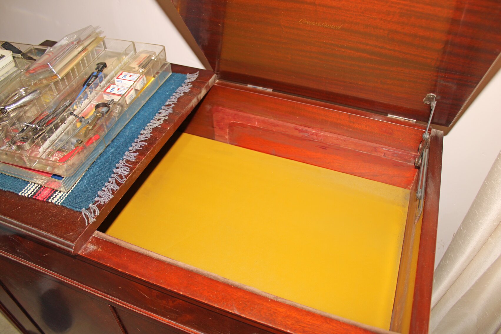 Image for VINTAGE TIME CAPSULE ESTATE AUCTION