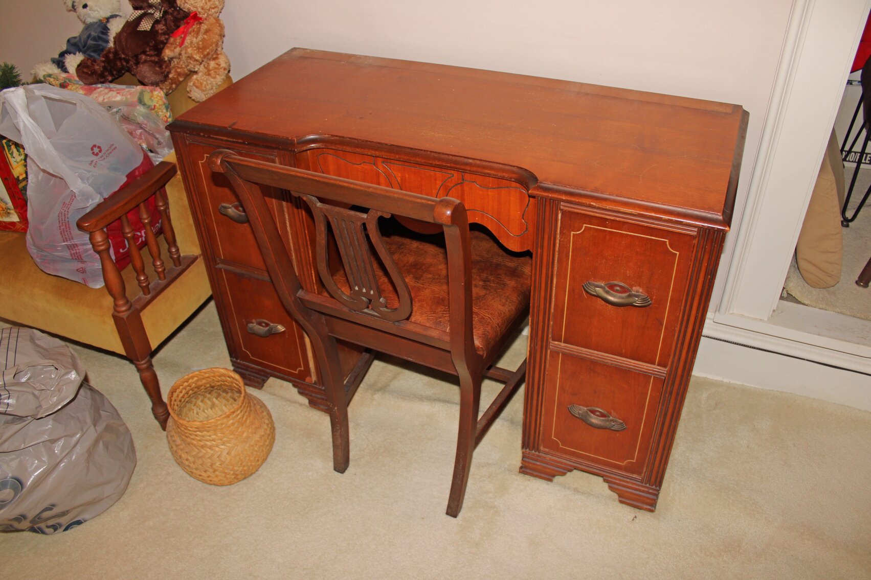 Image for VINTAGE TIME CAPSULE ESTATE AUCTION