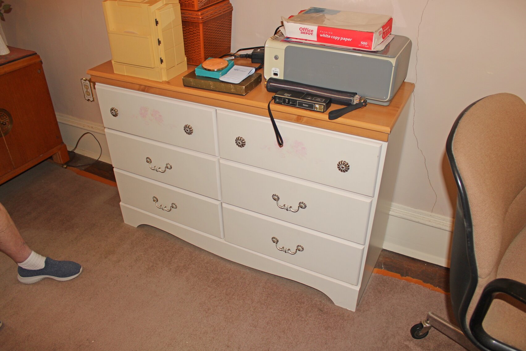 Image for VINTAGE TIME CAPSULE ESTATE AUCTION