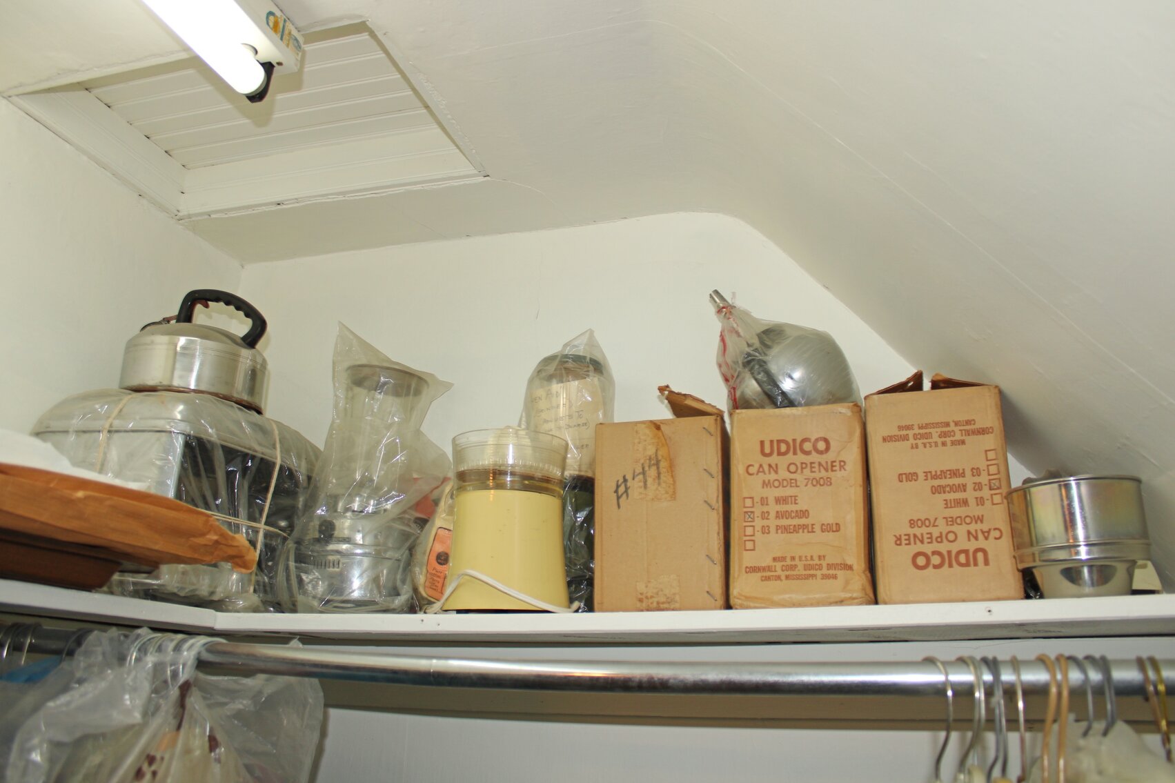 Image for VINTAGE TIME CAPSULE ESTATE AUCTION