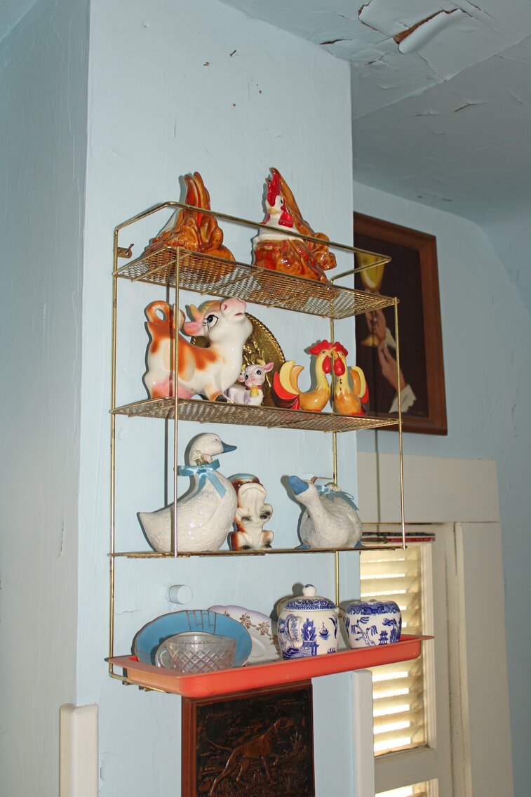 Image for VINTAGE TIME CAPSULE ESTATE AUCTION