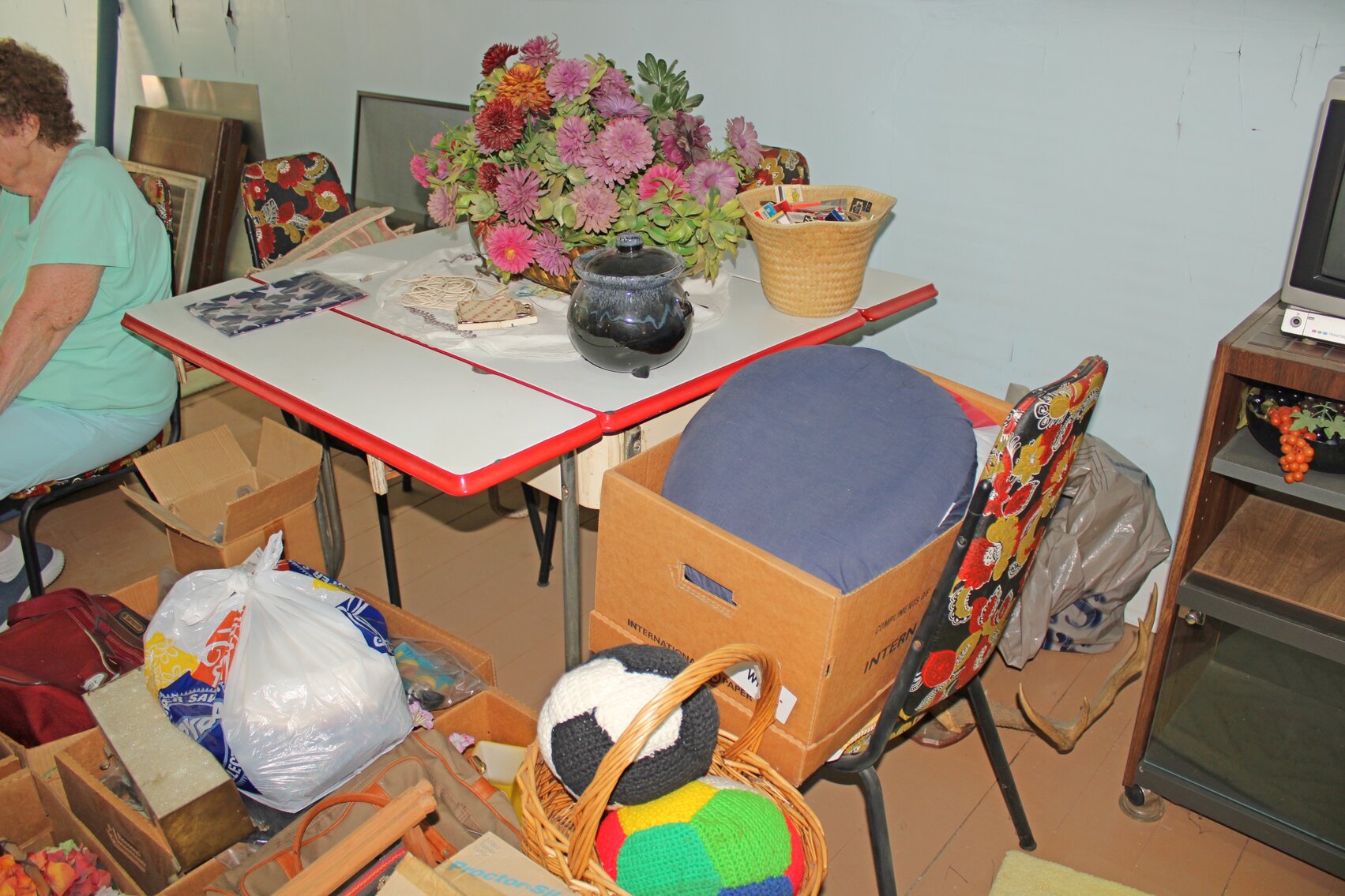 Image for VINTAGE TIME CAPSULE ESTATE AUCTION