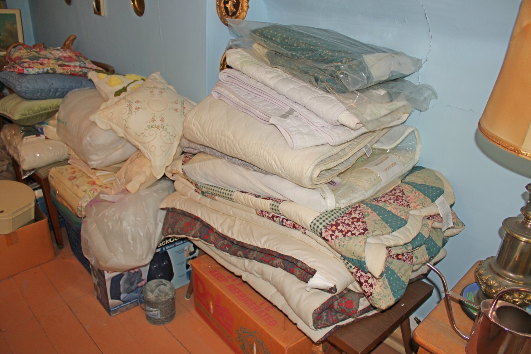 Image for VINTAGE TIME CAPSULE ESTATE AUCTION