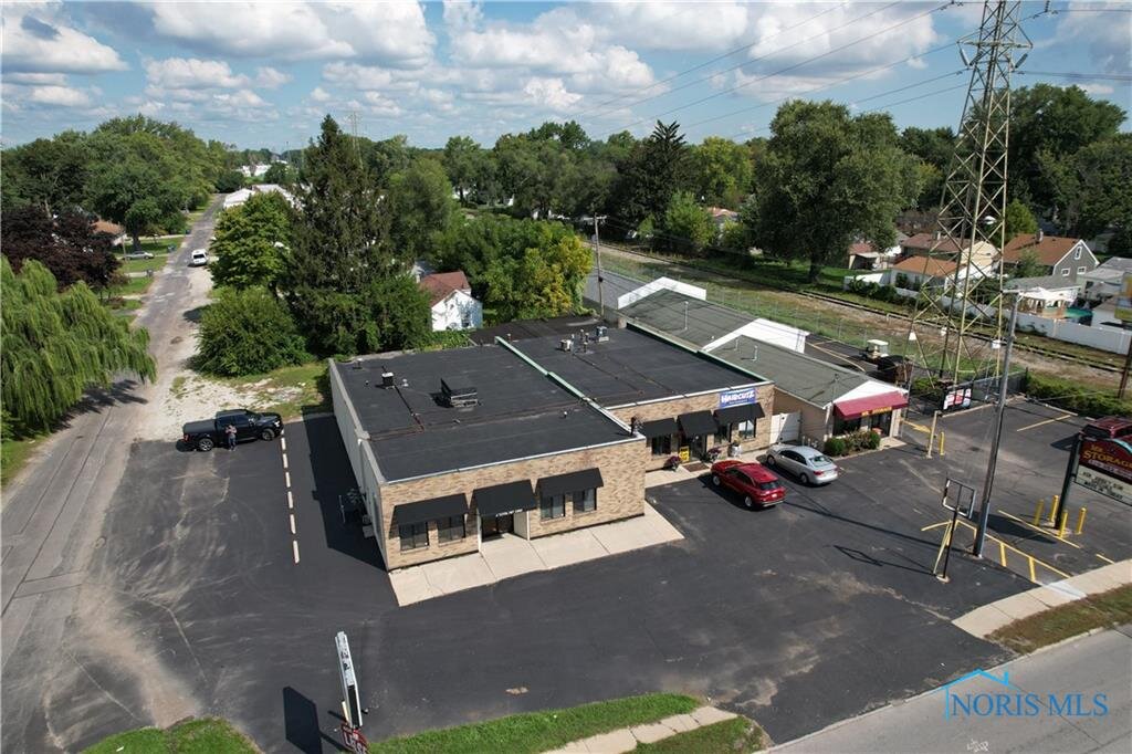 Image for MINIMUM BID AUCTION $299,000! 2814 Glendale Ave