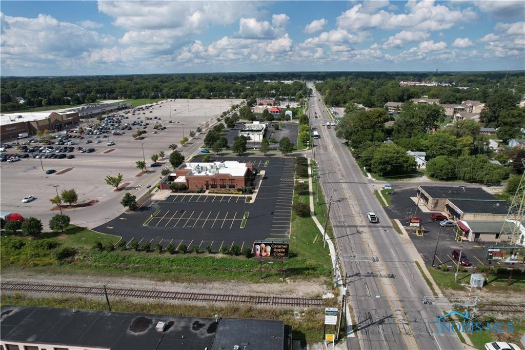 Image for MINIMUM BID AUCTION $299,000! 2814 Glendale Ave