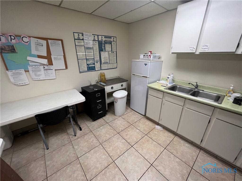 Image for MINIMUM BID AUCTION $299,000! 2814 Glendale Ave