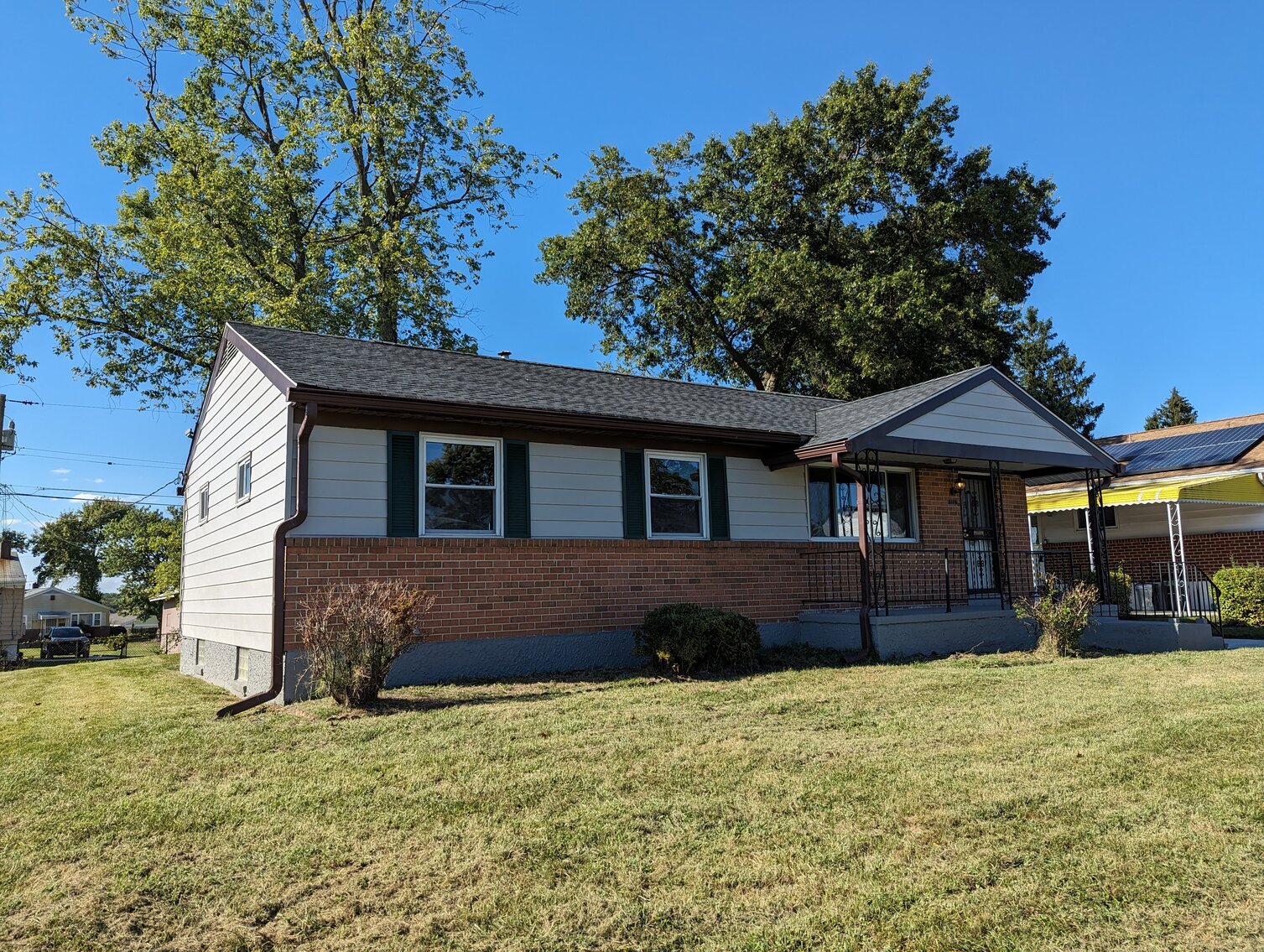Image for CLEAN 3 BR, 1.5 BA BRICK & VINYL SIDED RANCHER