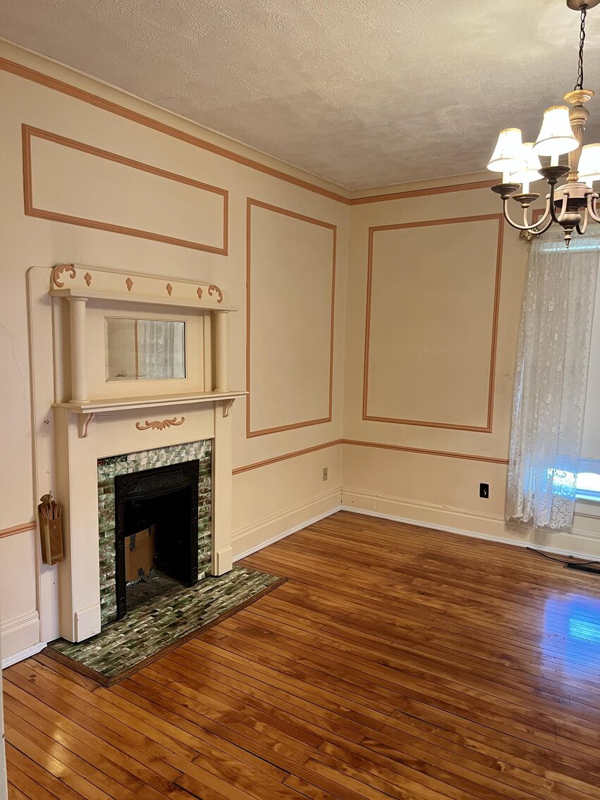 Image for SOLD $77,000 - Beautiful & Original 4-Bedroom Home in Quiet Subdivision