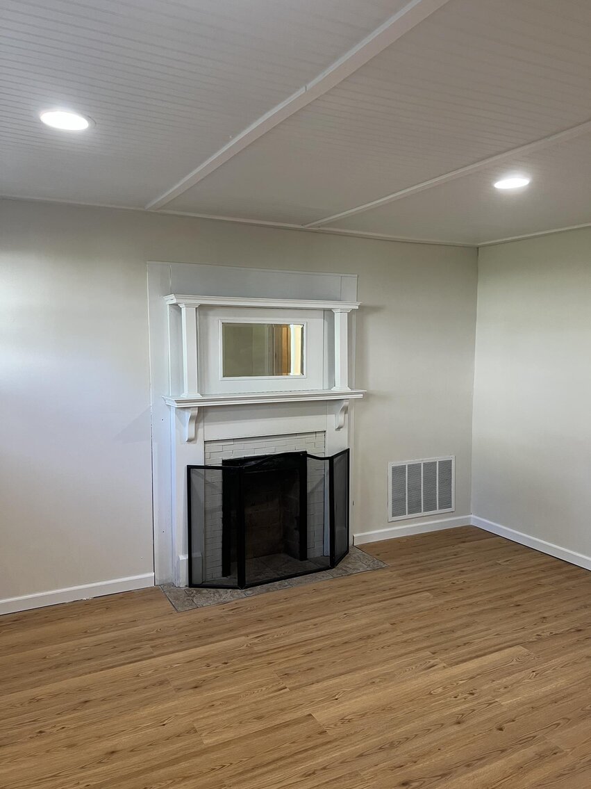 Image for SOLD $77,000 - Beautiful & Original 4-Bedroom Home in Quiet Subdivision