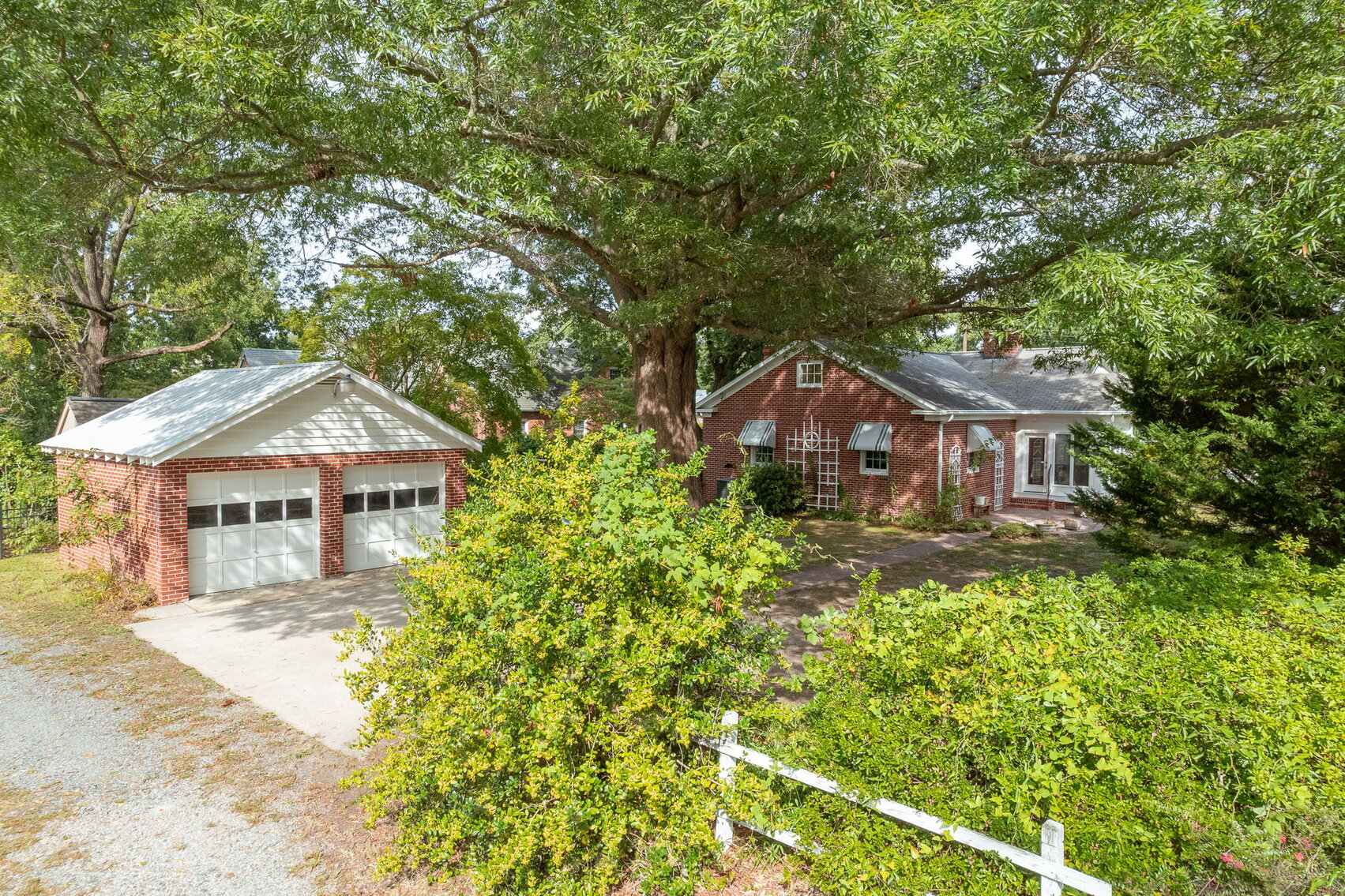 Image for 81 LaSalle Avenue