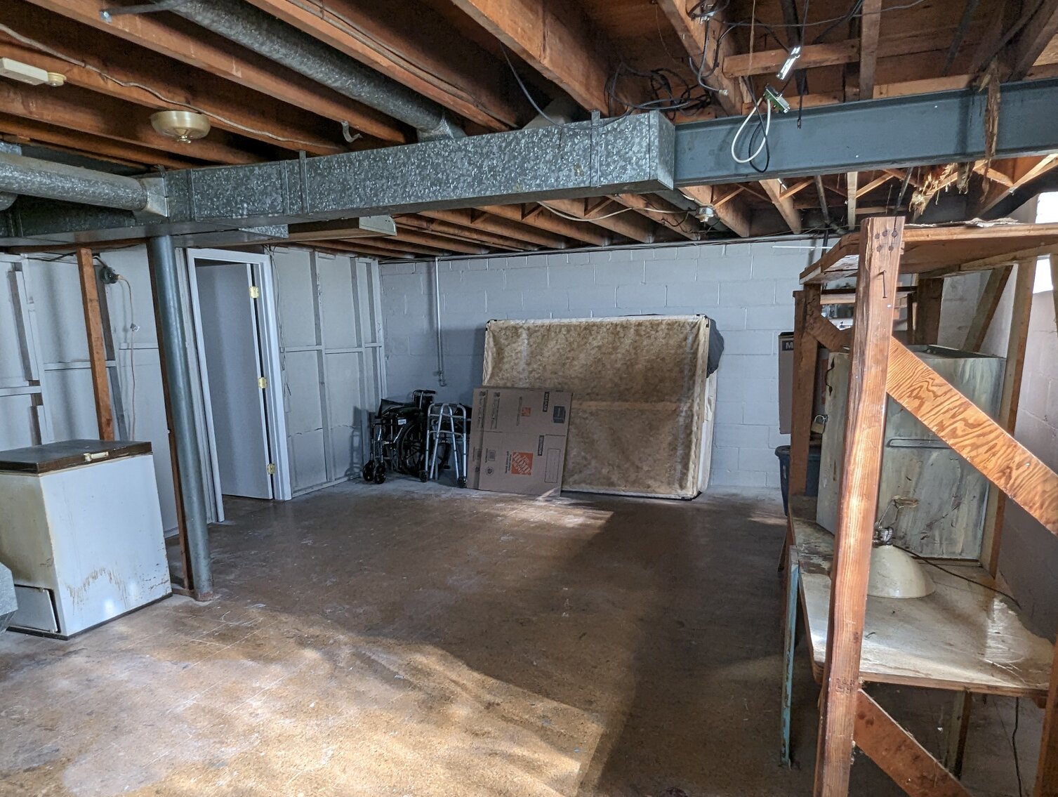 Image for CLEAN 3 BR, 1.5 BA BRICK & VINYL SIDED RANCHER