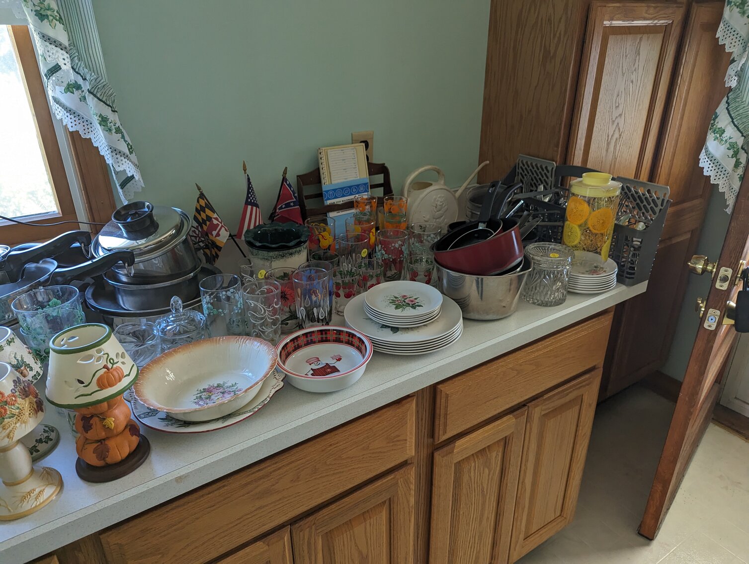 Image for 3 BR, 2-STORY VINYL SIDED CAPE COD; IN BOX BARBIES, CABBAGE PATCH, STAR TREK & STAR WARS COLLECTIBLES, GLASSWARE, FURNITURE & TOOLS