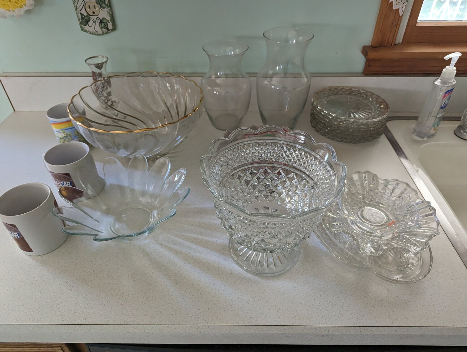 Image for 3 BR, 2-STORY VINYL SIDED CAPE COD; IN BOX BARBIES, CABBAGE PATCH, STAR TREK & STAR WARS COLLECTIBLES, GLASSWARE, FURNITURE & TOOLS