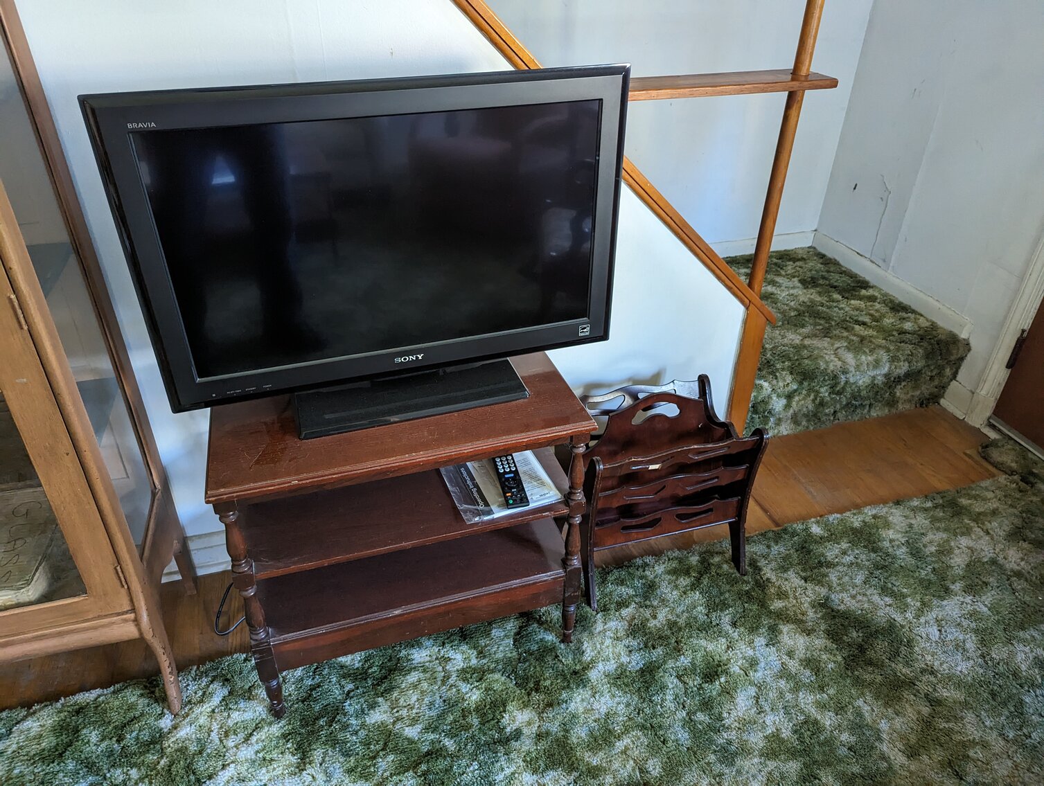 Image for 3 BR, 2-STORY VINYL SIDED CAPE COD; IN BOX BARBIES, CABBAGE PATCH, STAR TREK & STAR WARS COLLECTIBLES, GLASSWARE, FURNITURE & TOOLS