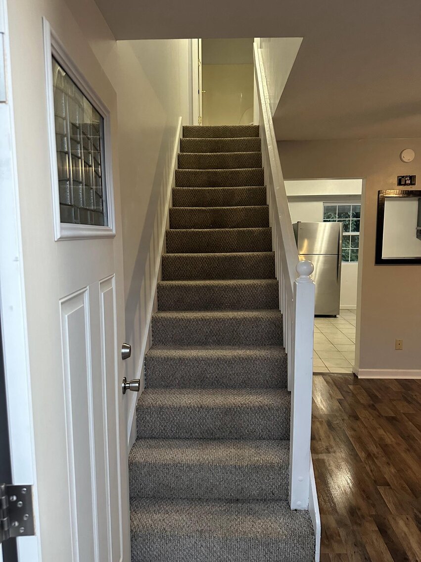 Image for SOLD $74,800 - 2 Bedroom Townhome in Cross Lanes with Many Updates