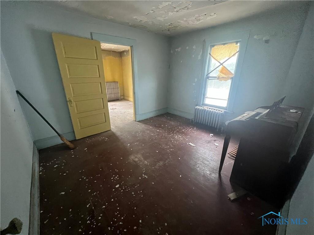 Image for MINIMUM BID AUCTION $125,000! 2212 Consaul St