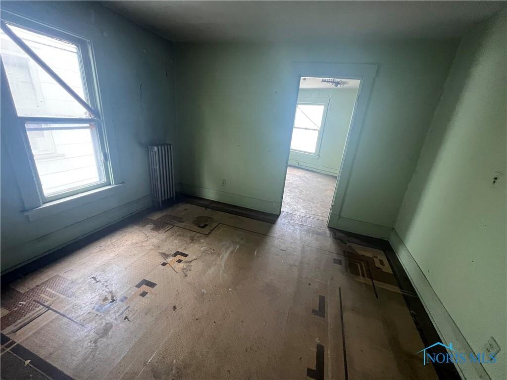 Image for MINIMUM BID AUCTION $125,000! 2212 Consaul St