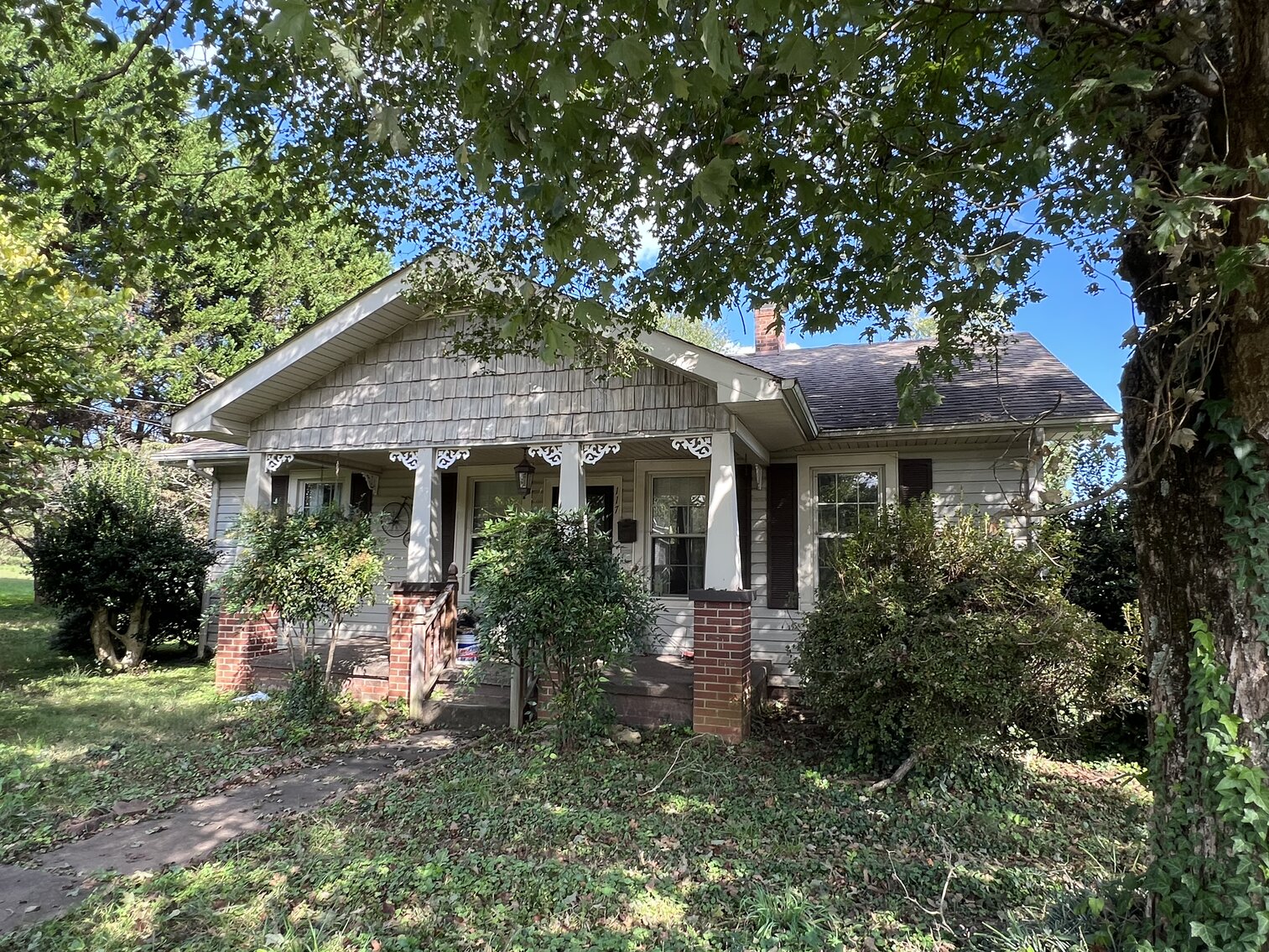 Image for Estate Auction - 117 Hillcrest Street, Jonesville, NC