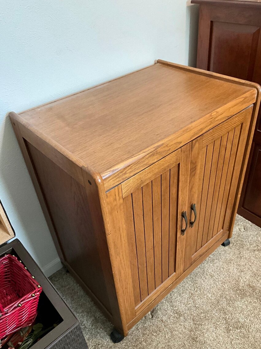 O- Wood Rolling Cart
