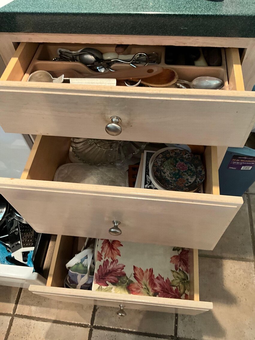 K- (3) Drawers of Kitchen Items