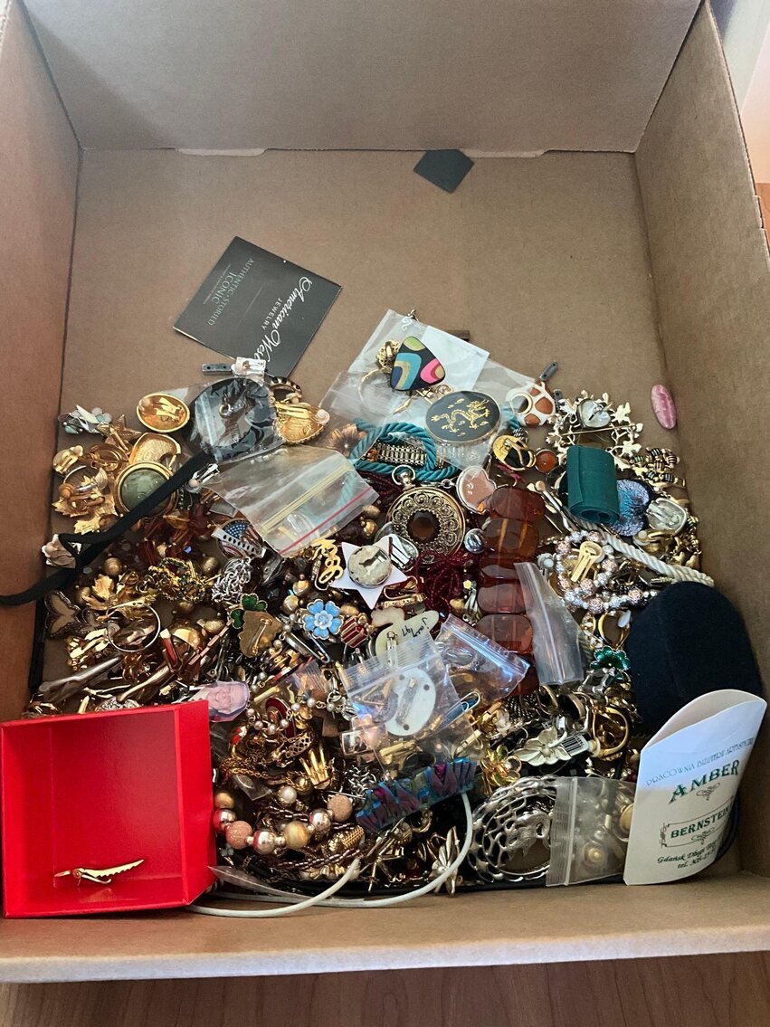 SR- (1) Box of Costume Jewelry