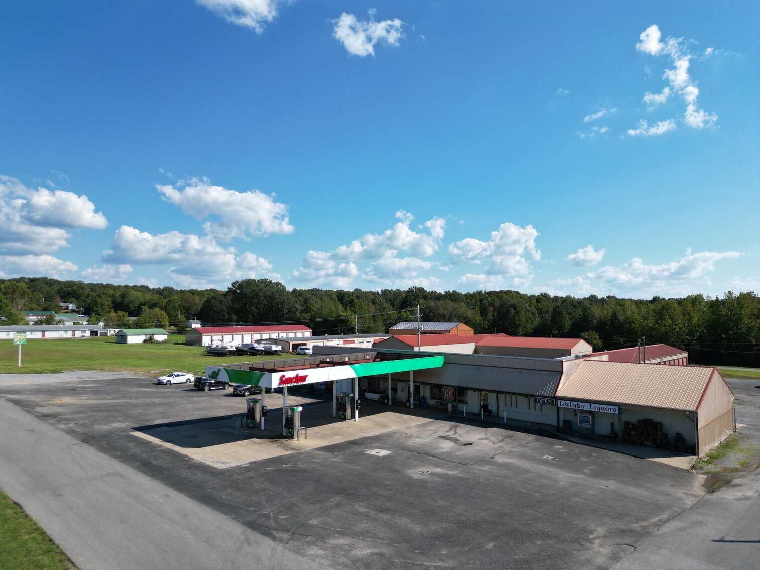 Image for Sinclair Convenience Store & Lake Barkley Liquors Auction