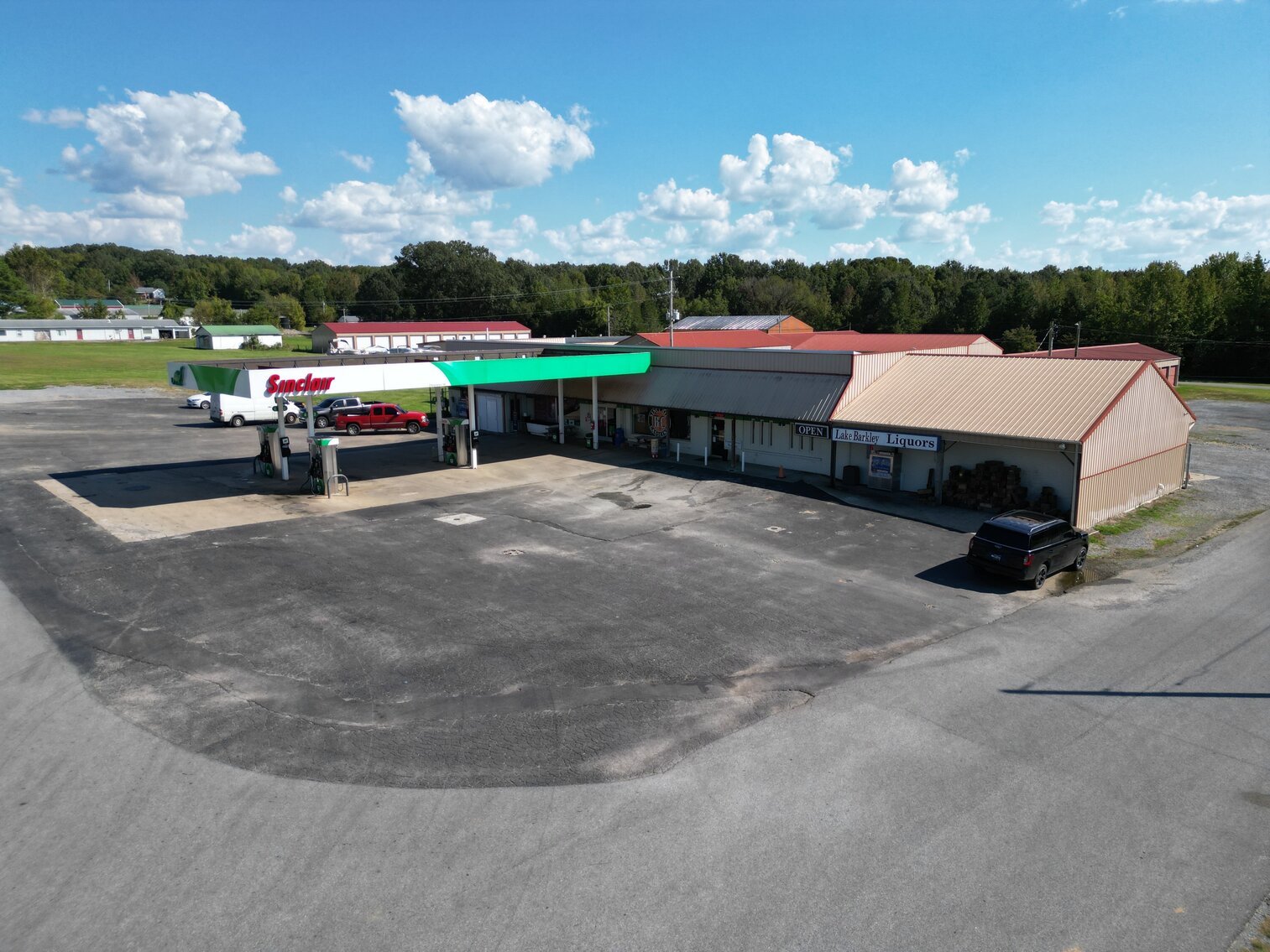 Image for Sinclair Convenience Store & Lake Barkley Liquors Auction