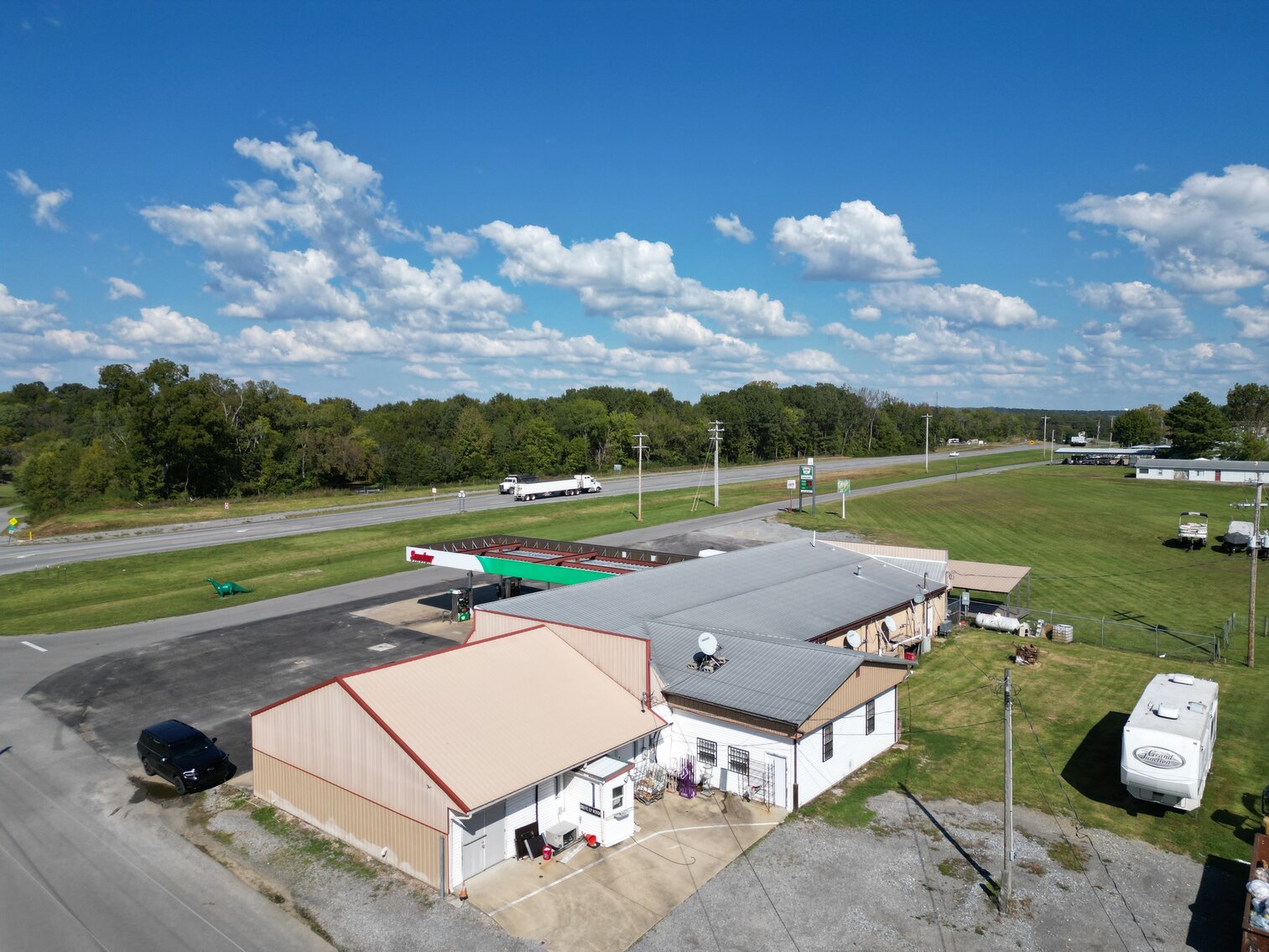 Image for Sinclair Convenience Store & Lake Barkley Liquors Auction