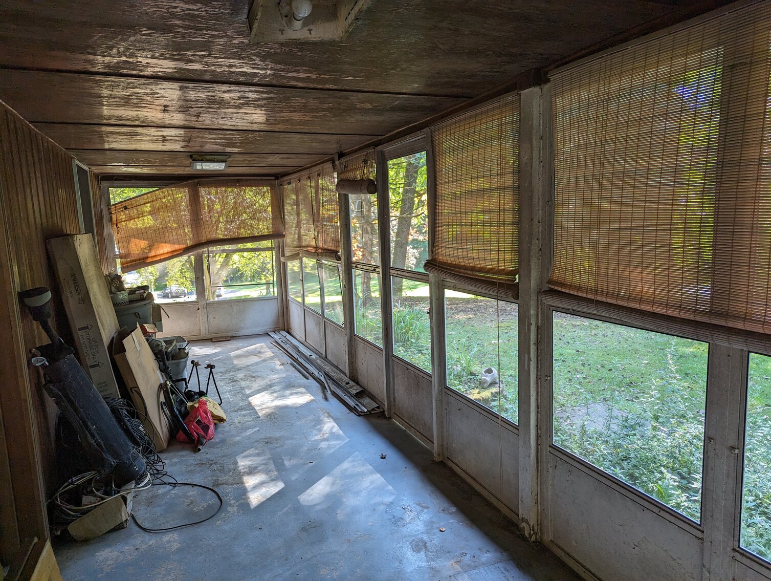 Image for VINYL-SIDED BUNGALOW ON PRIVATE 0.5+/- ACRE LOT