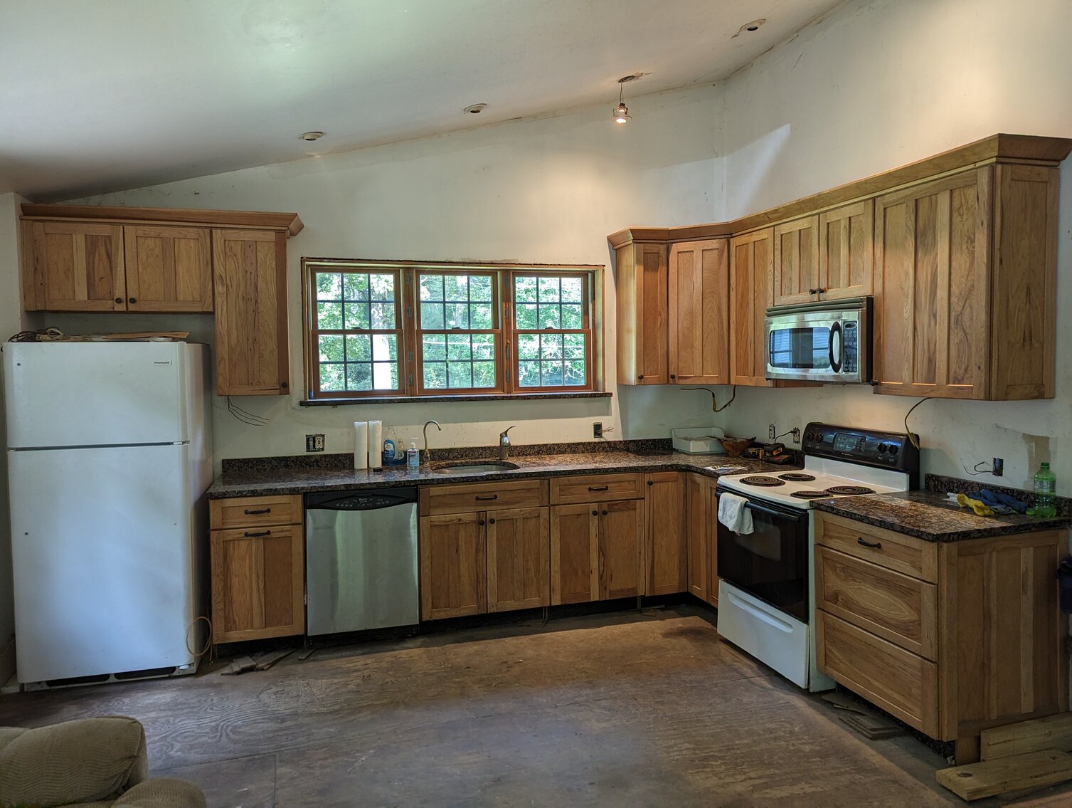 Image for VINYL-SIDED BUNGALOW ON PRIVATE 0.5+/- ACRE LOT