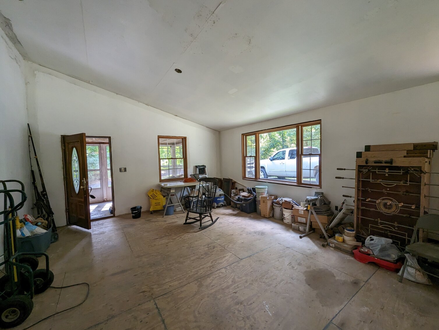 Image for VINYL-SIDED BUNGALOW ON PRIVATE 0.5+/- ACRE LOT