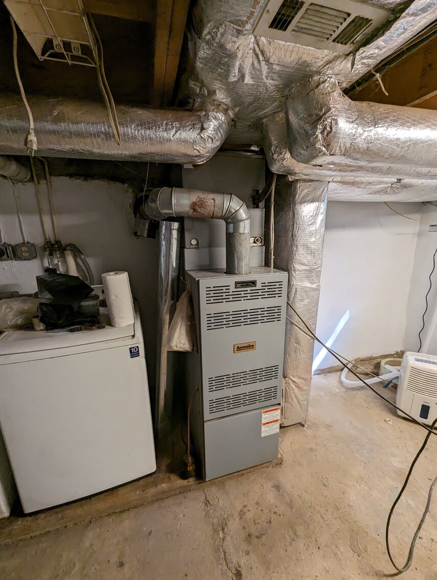 Image for VINYL-SIDED BUNGALOW ON PRIVATE 0.5+/- ACRE LOT