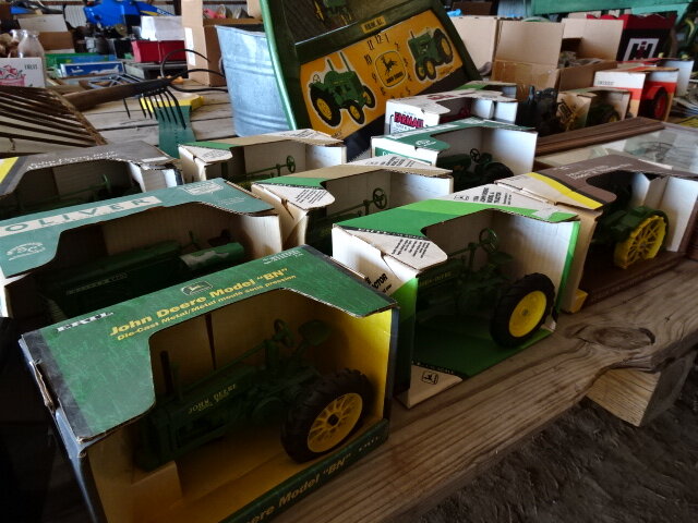 Image for Oct 14, 2023 Antique Tractors & Equipment Auction