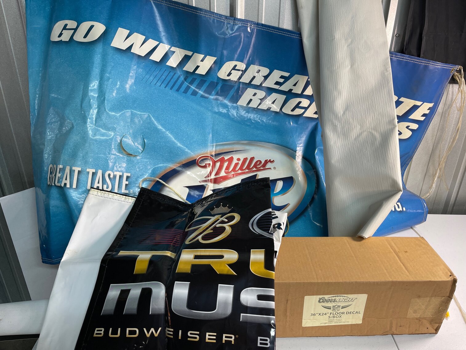 9 Miscellaneous Vinyl Banners, Brands of Beer