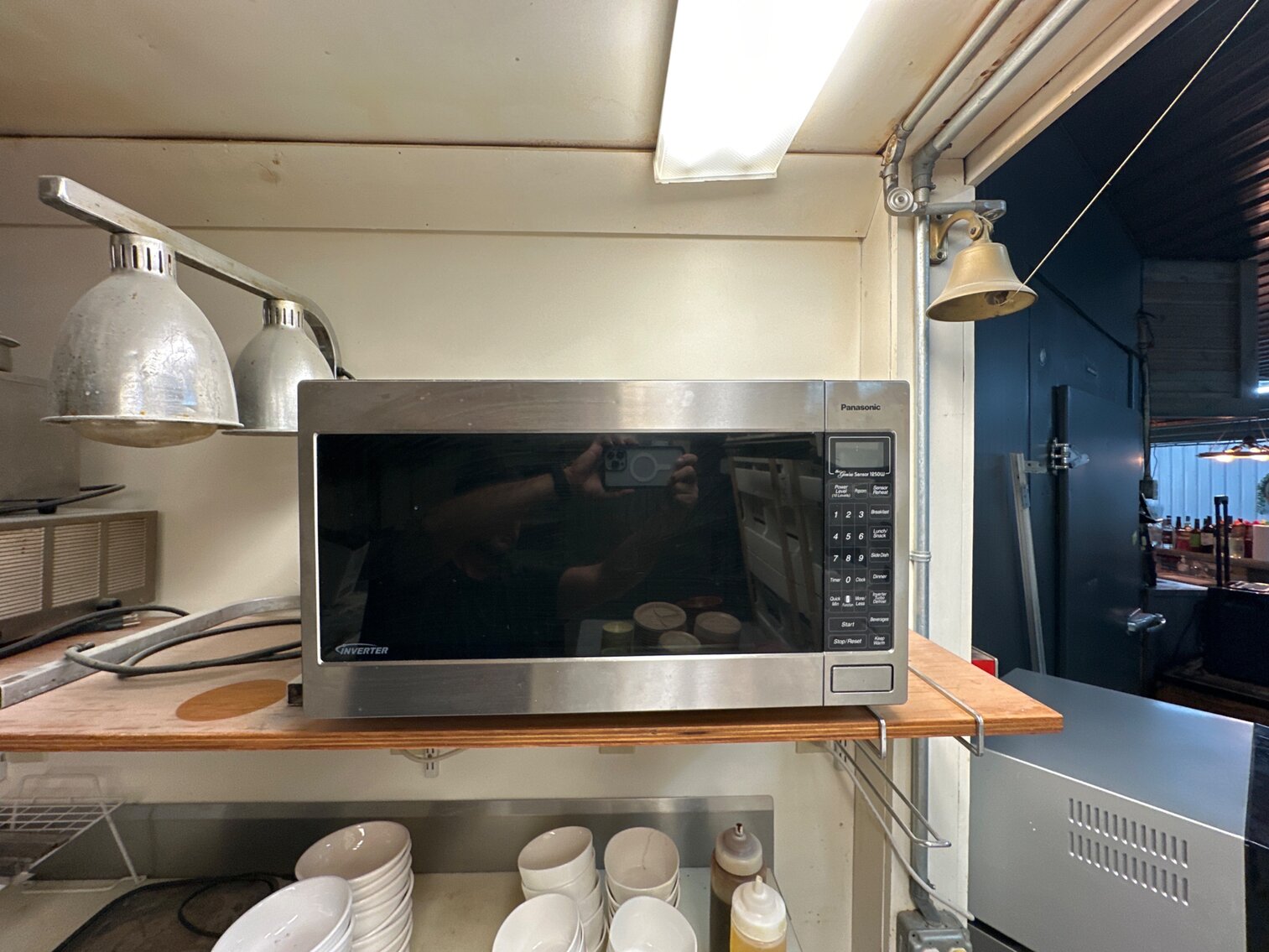 Panasonic Microwave Lot 1 of 2