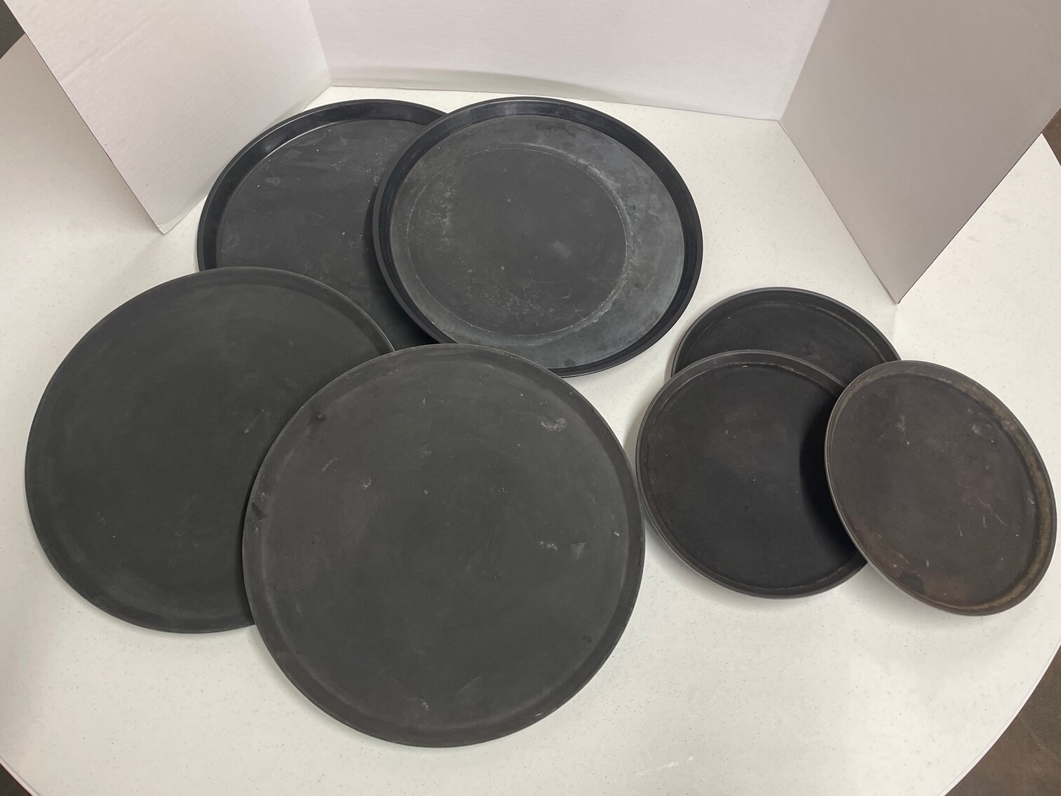 Round Serving Trays 