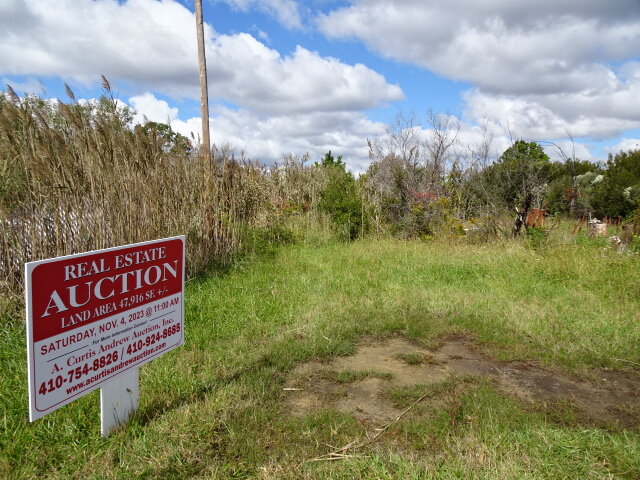 Image for Nov 4, 2023 Public Auction - Real Estate