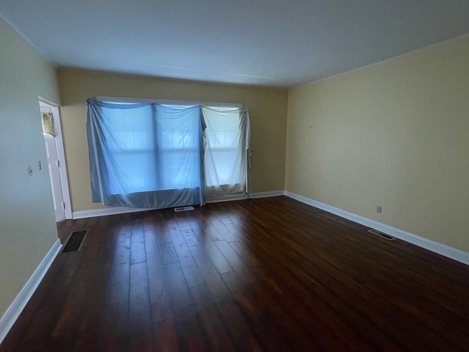 Image for SOLD $132,000 - Move-in Ready 4 Bedroom in Charleston