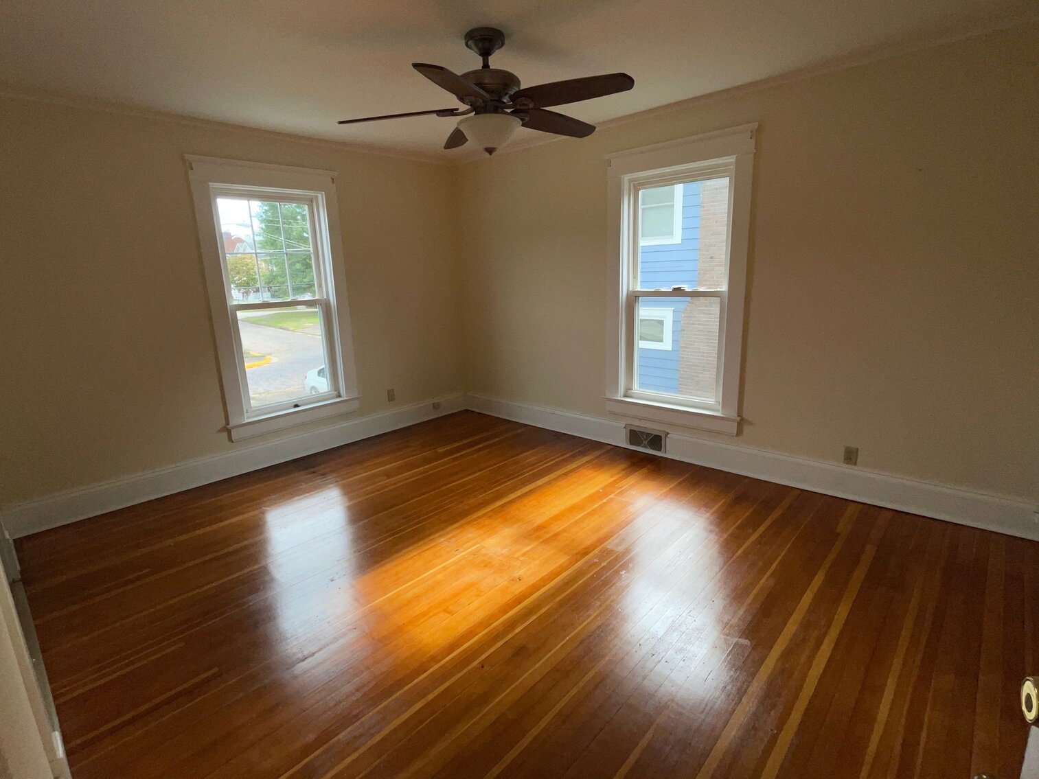 Image for SOLD $132,000 - Move-in Ready 4 Bedroom in Charleston